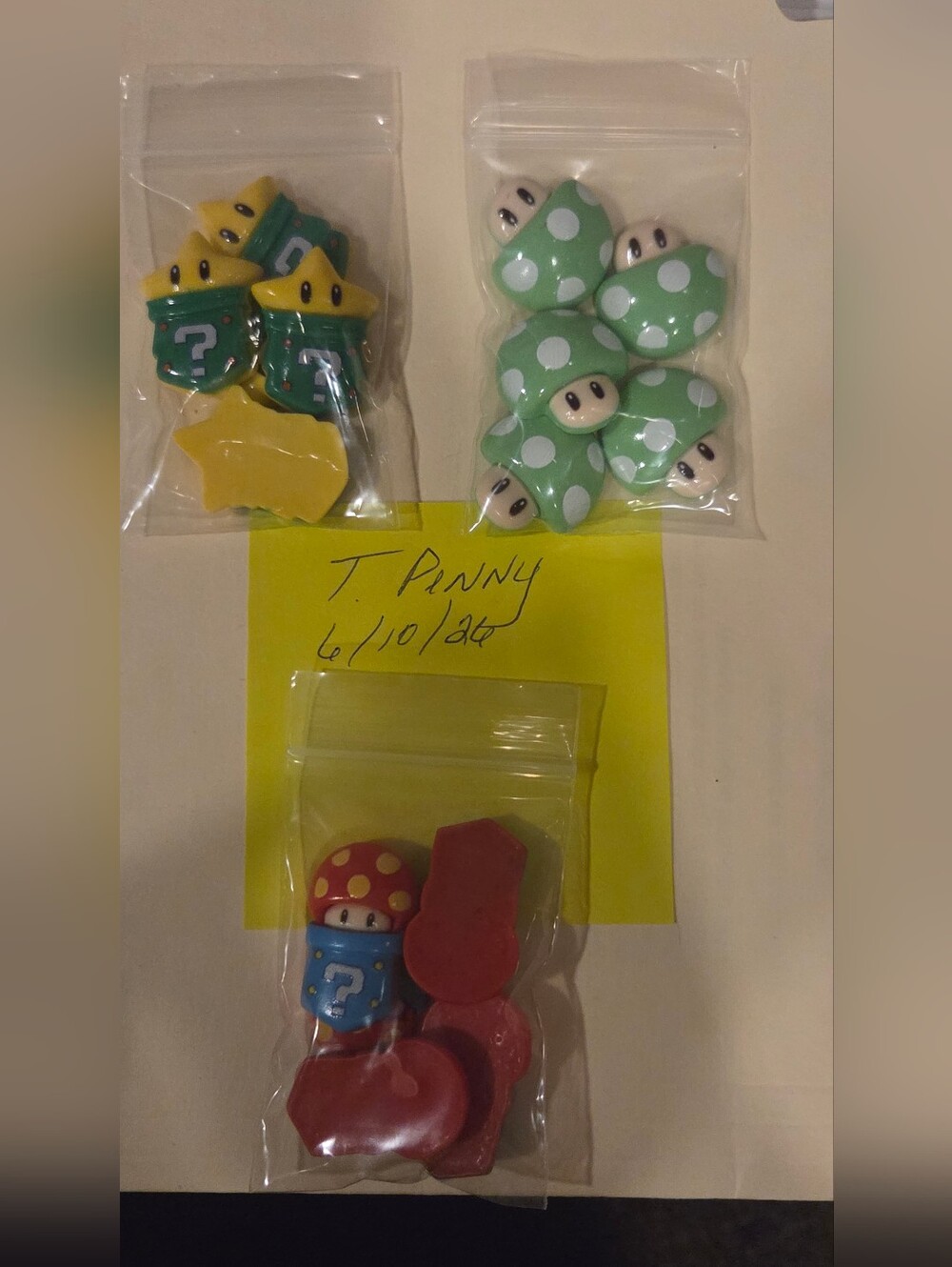 Mario Flat back, DIY ACRYLIC pieces (5 pcs each)